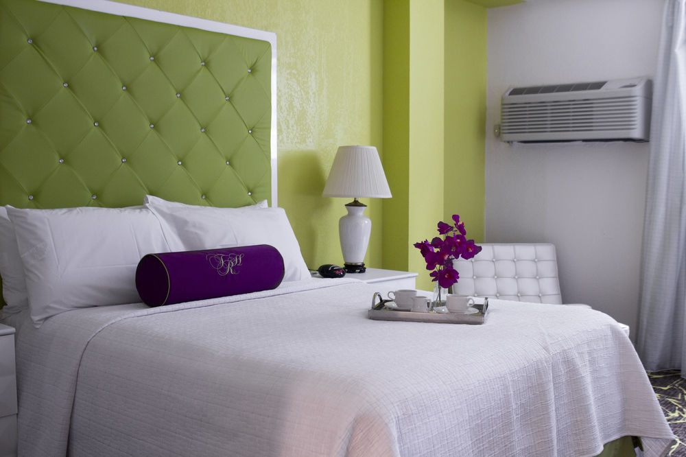 เดอะโรสลิน, ทาเพสทรี คอลเล็กชั่น บาย ฮิลตัน Hotel Roslyn ภายนอก รูปภาพ