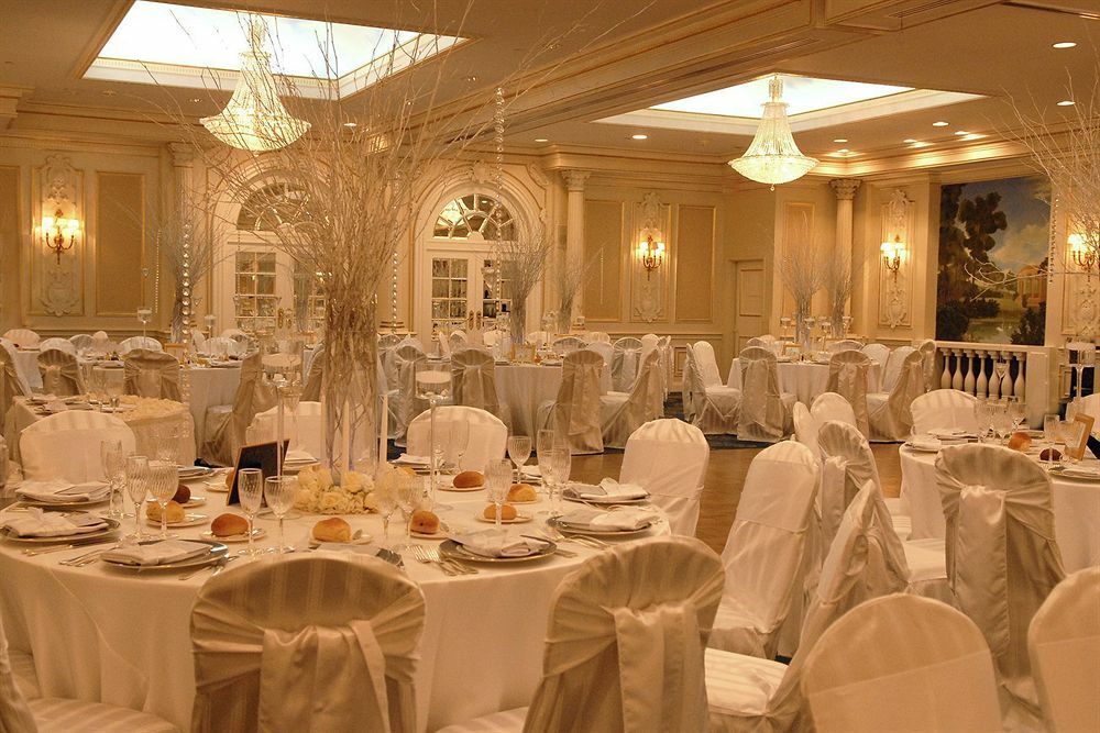 เดอะโรสลิน, ทาเพสทรี คอลเล็กชั่น บาย ฮิลตัน Hotel Roslyn ภายนอก รูปภาพ